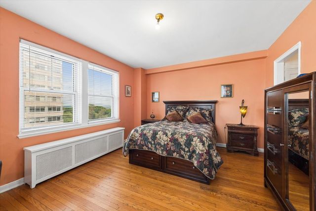 5555 N Sheridan Road 515, Chicago, IL 60640