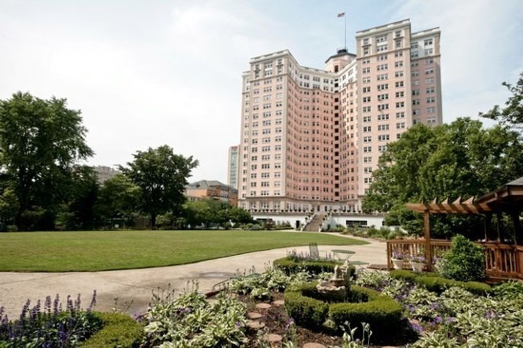 5555 N Sheridan Road 515, Chicago, IL 60640