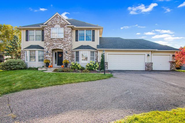 1883 Lochaven Drive, Woodbury, MN 55125