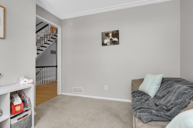 1883 Lochaven Drive, Woodbury, MN 55125