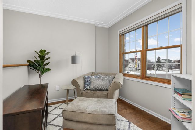 1883 Lochaven Drive, Woodbury, MN 55125