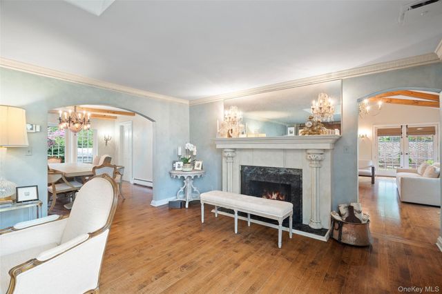 68 Flower Hill Road, Huntington, NY 11743