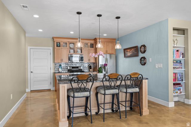 2014 S CENTENNIAL BLVD, Saratoga Springs, UT 84045