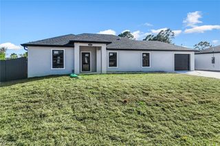 3411 27th ST SW, Lehigh Acres, FL 33976