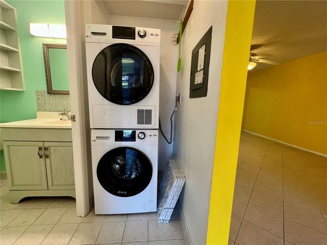 2971 MISSION DRIVE E 54F, Clearwater, FL 33759