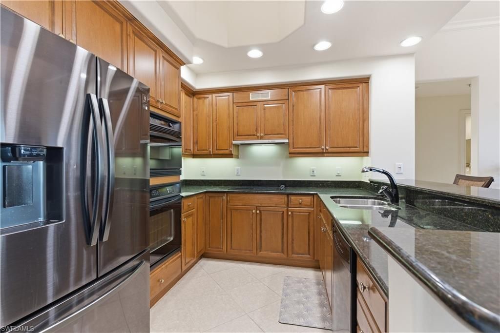 2748 Tiburon BLVD E C404, NAPLES, FL 34109 — photo 4
