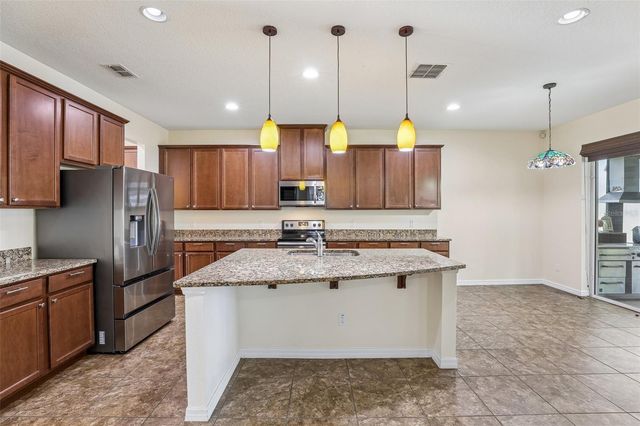 12255 STONE BARK TRAIL, Orlando, FL 32824