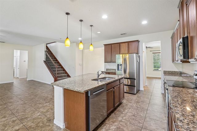 12255 STONE BARK TRAIL, Orlando, FL 32824