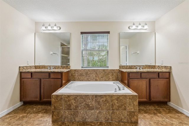 12255 STONE BARK TRAIL, Orlando, FL 32824
