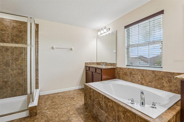 12255 STONE BARK TRAIL, Orlando, FL 32824