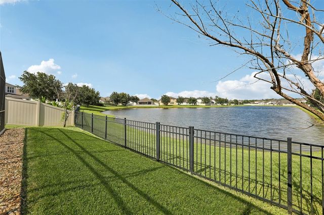 12255 STONE BARK TRAIL, Orlando, FL 32824