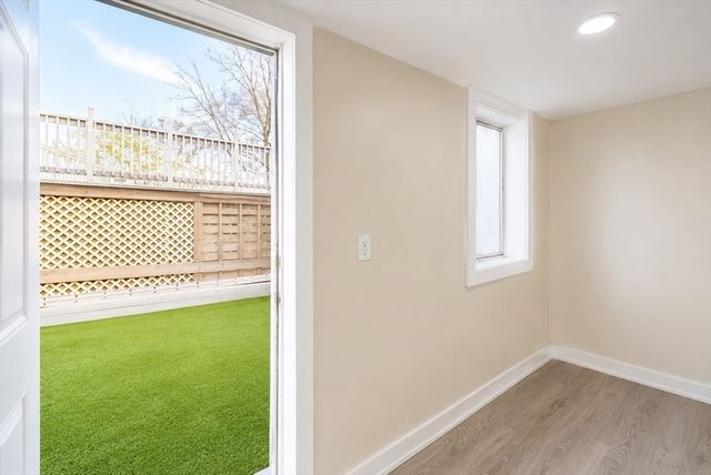 137 Winthrop St, Quincy, MA 02169