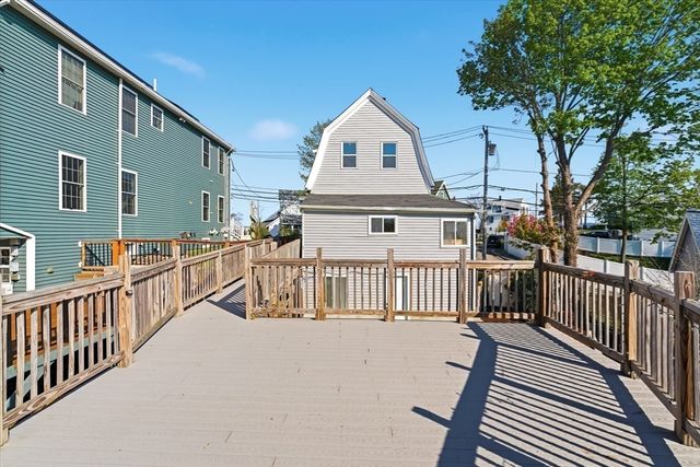 137 Winthrop St, Quincy, MA 02169