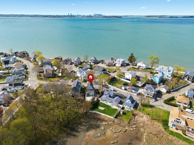137 Winthrop St, Quincy, MA 02169