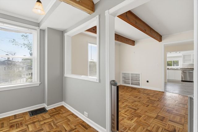 137 Winthrop St, Quincy, MA 02169