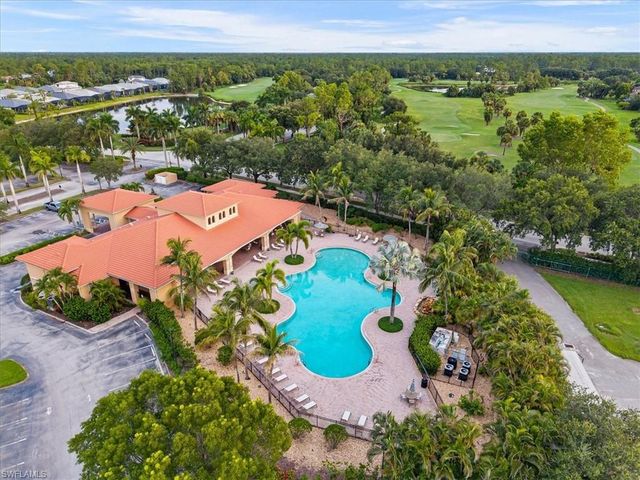 1762 Sarazen PL, Naples, FL 34120