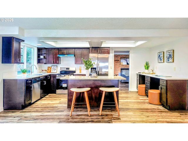 7326 Se 252ND Ave, Gresham, OR 97080