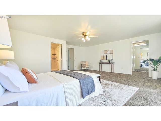 7326 Se 252ND Ave, Gresham, OR 97080