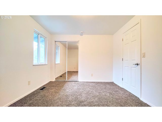 7326 Se 252ND Ave, Gresham, OR 97080