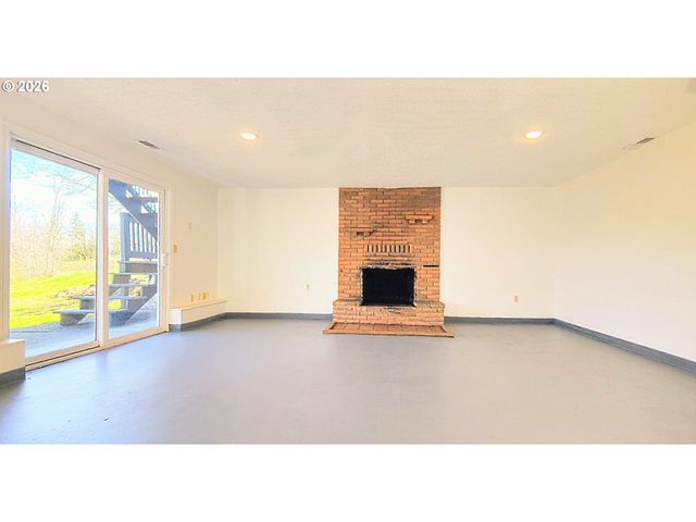 7326 Se 252ND Ave, Gresham, OR 97080