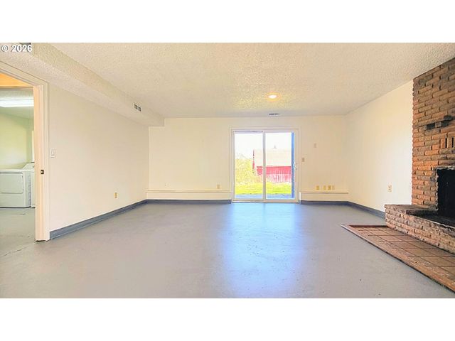 7326 Se 252ND Ave, Gresham, OR 97080