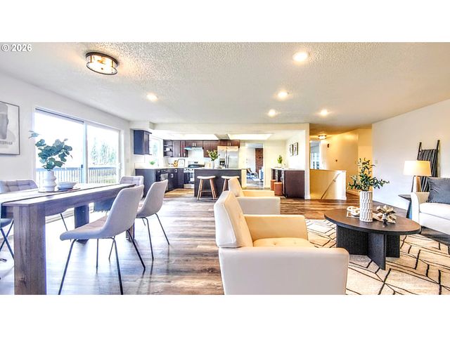 7326 Se 252ND Ave, Gresham, OR 97080