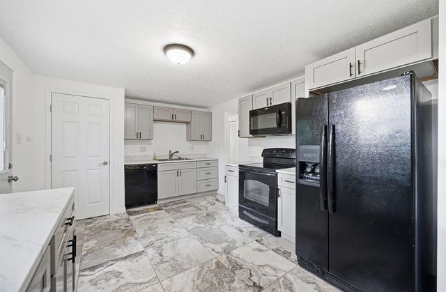 1830 Winding Hollow Drive, Columbus, OH 43223