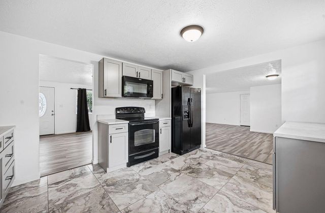 1830 Winding Hollow Drive, Columbus, OH 43223