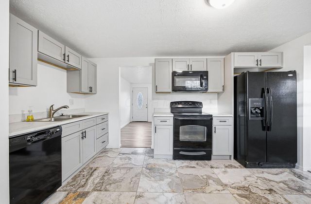 1830 Winding Hollow Drive, Columbus, OH 43223