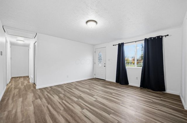 1830 Winding Hollow Drive, Columbus, OH 43223