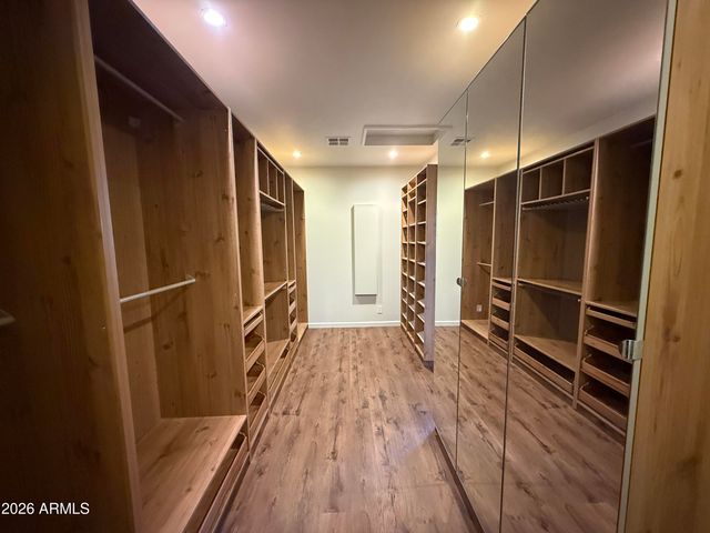 3016 N 47TH Street, Phoenix, AZ 85018