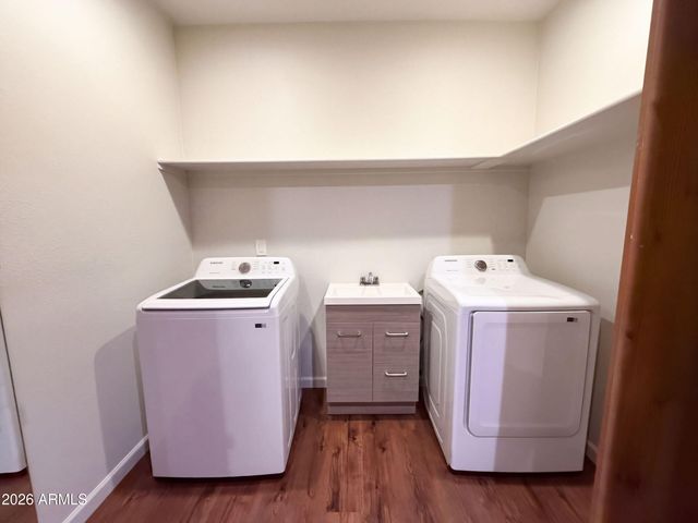 3016 N 47TH Street, Phoenix, AZ 85018