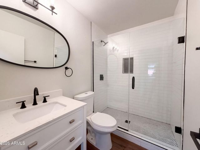 3016 N 47TH Street, Phoenix, AZ 85018