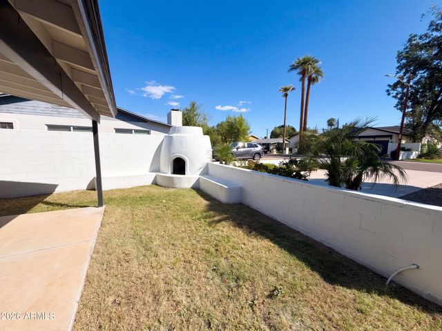 3016 N 47TH Street, Phoenix, AZ 85018