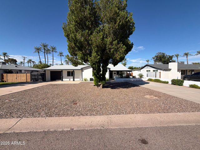 3016 N 47TH Street, Phoenix, AZ 85018