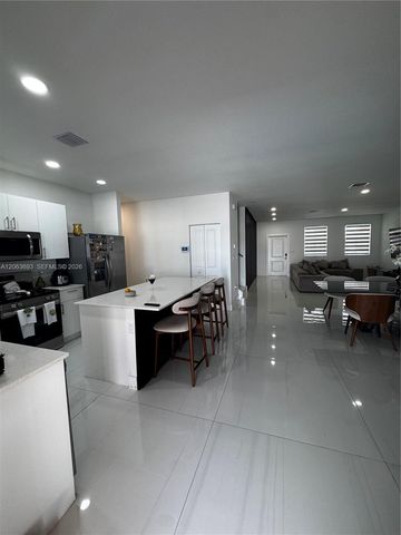 18618 SW 136th Court, Miami, FL 33177