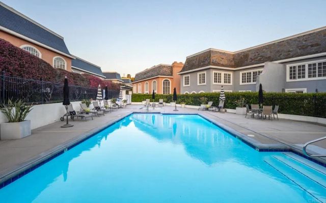 7469 Via De Fortuna, Carlsbad, CA 92009