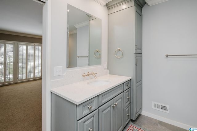 3820 N WOODRIDGE ROAD, Mountain Brook, AL 35223