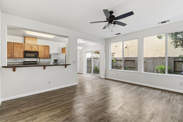 11832 Stoney Ridge Way, Rancho Cordova, CA 95742