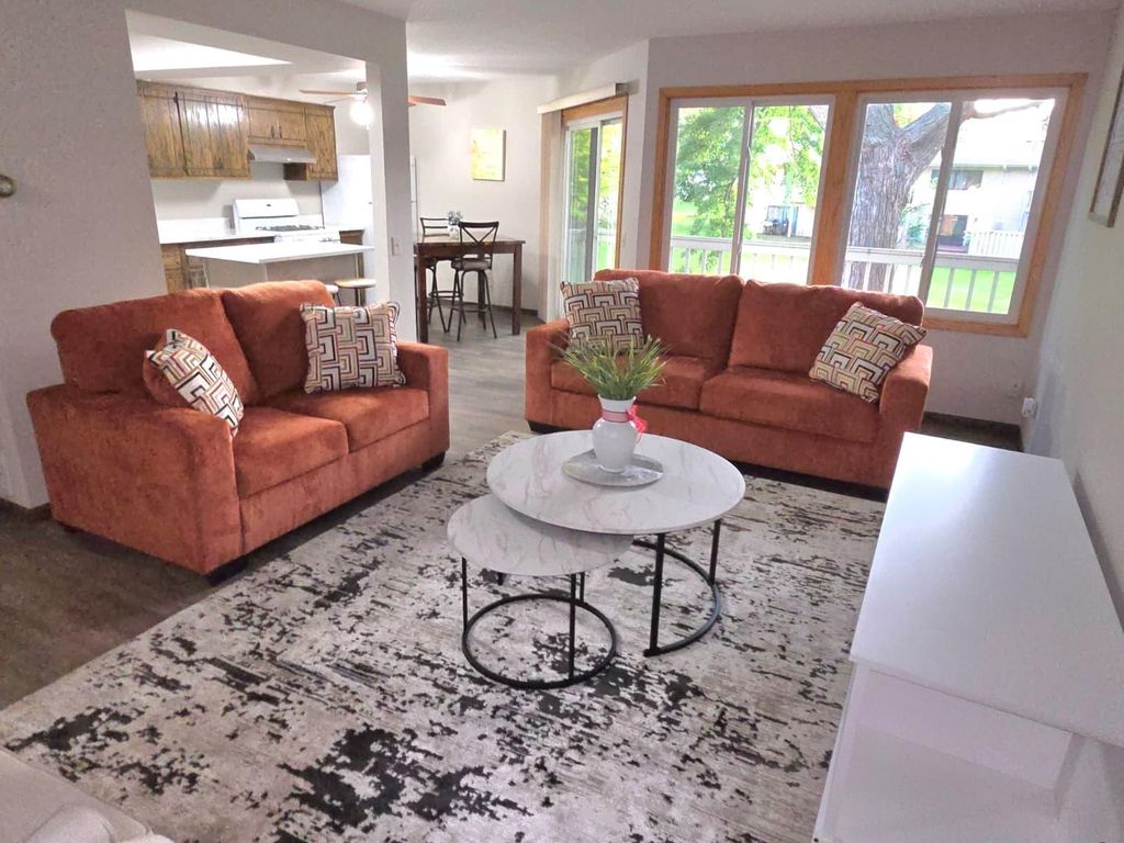 7211 Perry Court E 0, Brooklyn Center, MN 55429 — exterior