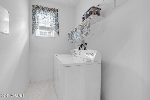 5 Banstead Way, Jackson, NJ 08527