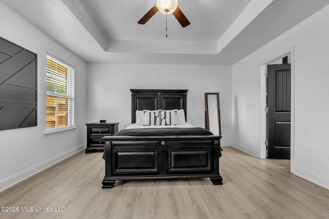8898 Kathryn Grace Drive, Southaven, MS 38671