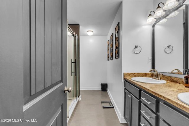 8898 Kathryn Grace Drive, Southaven, MS 38671