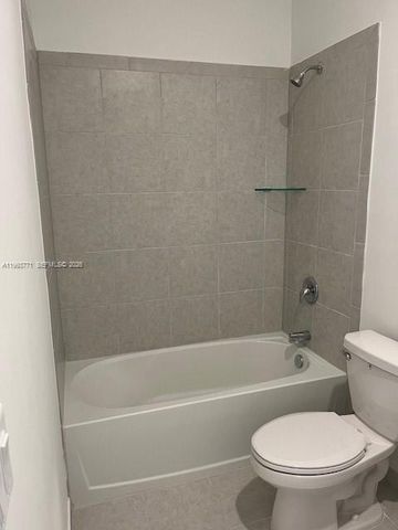 11885 SW 245th Ter 11885, Homestead, FL 33032