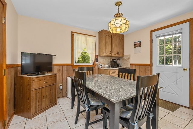 664 East Street, Wrentham, MA 02093