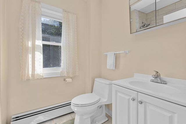 664 East Street, Wrentham, MA 02093