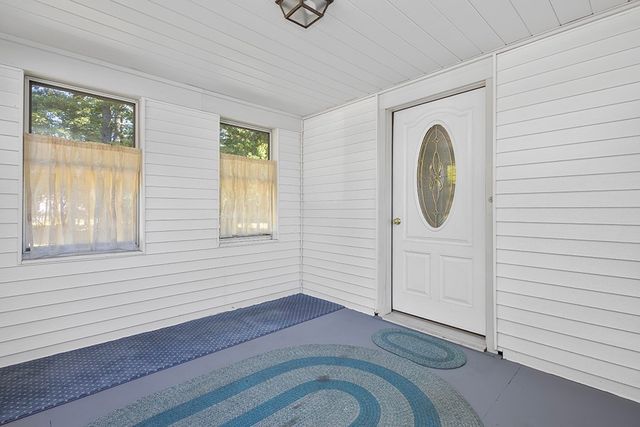 664 East Street, Wrentham, MA 02093