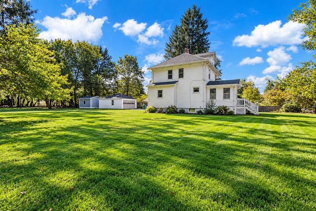 664 East Street, Wrentham, MA 02093