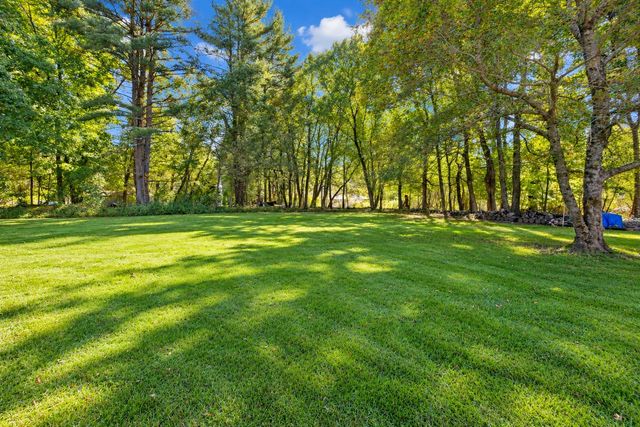 664 East Street, Wrentham, MA 02093
