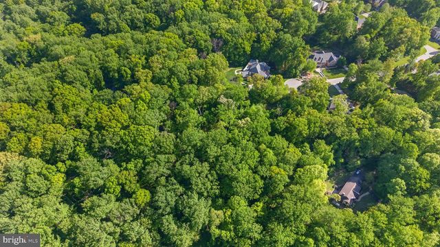 8 NORFOLK CT, Reisterstown, MD 21136